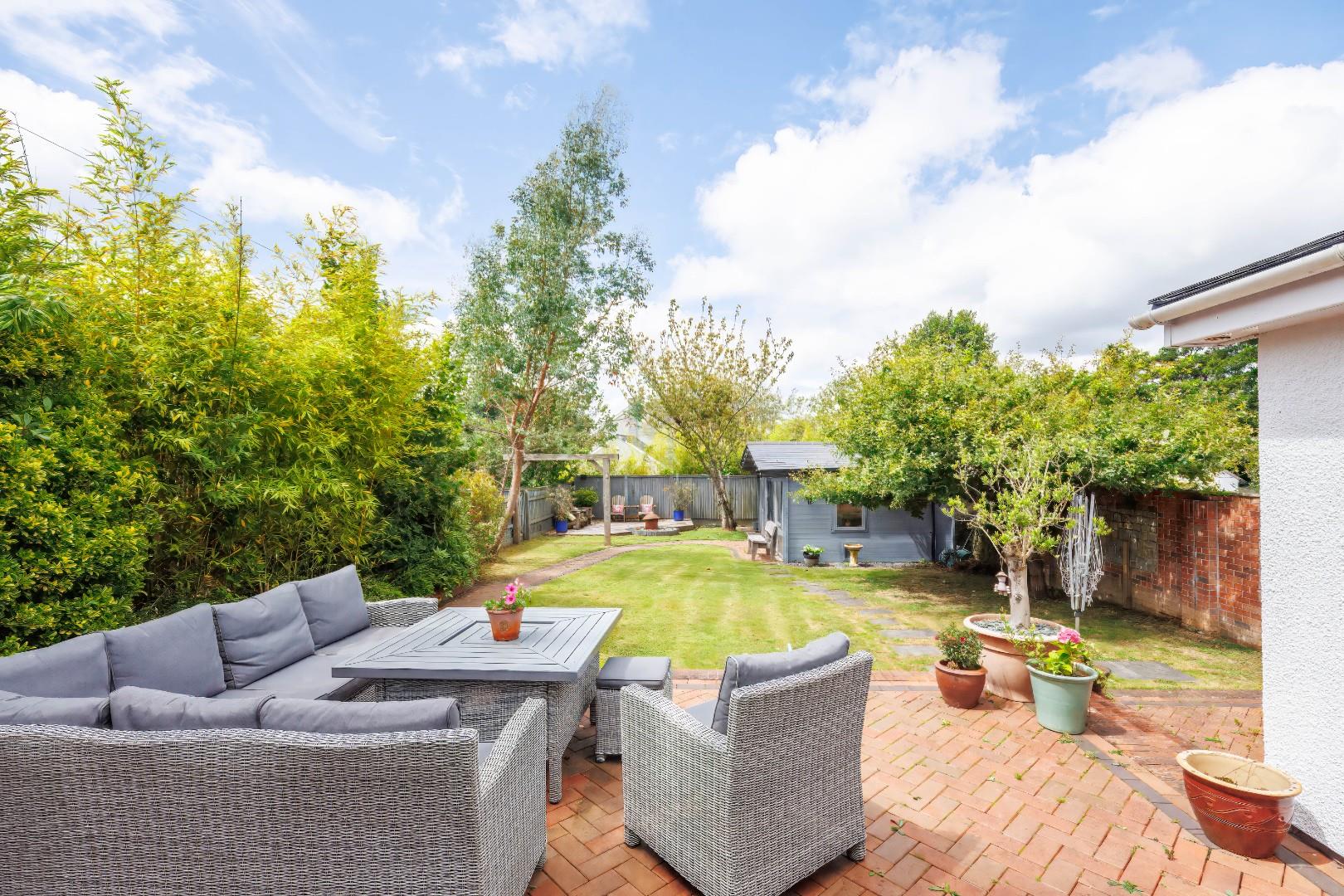 Robgill, Gwern Y Steeple Peterston-Super-Ely, Cardiff, South Glamorgan, CF5 6LG